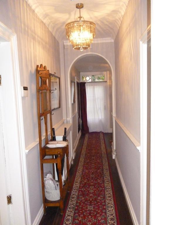 Kings House Wokingham Pensionat Rum bild